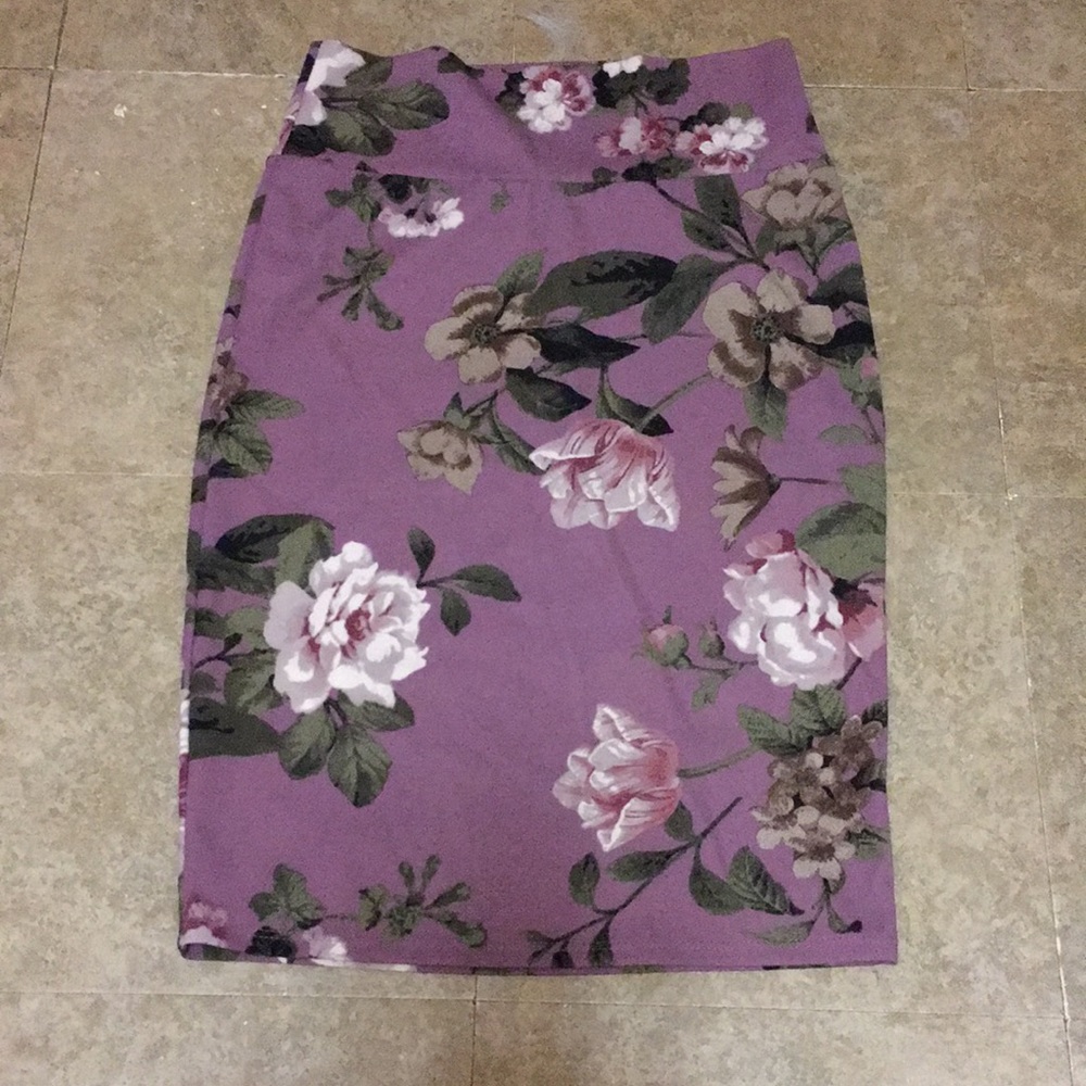 LuLaRoe Cassie Pencil Skirt Small Excellent Condition